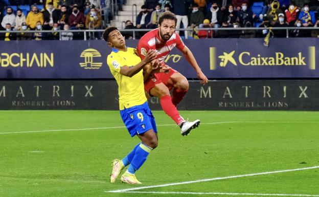 El león vuelve a reinar en la isla