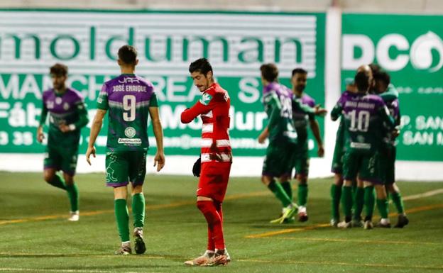 El Granada mancha su escudo