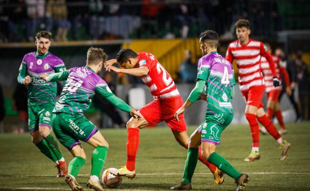 Final | El Granada ensucia el traje de Primera en la Copa y cae eliminado en Mancha Real