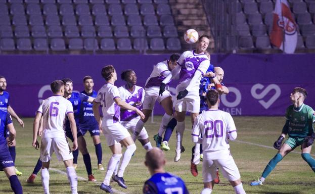 El Real Jaén termina el año en el feudo del Atlético Malagueño