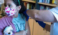 Más de 140.000 menores de 11 años ya han recibido en Andalucía la primera dosis de la vacuna