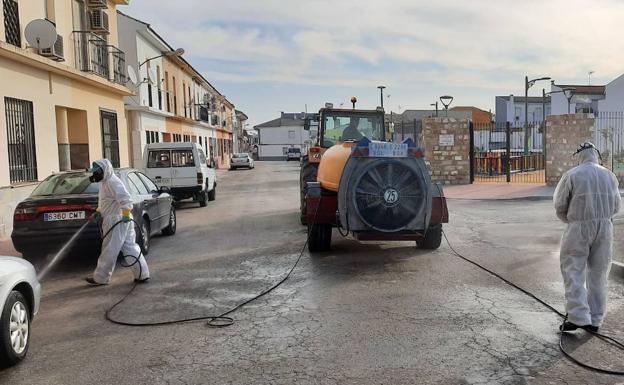 La alta incidencia lleva ya a ayuntamientos jienenses a suspender las actividades navideñas