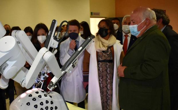 Jáen tendrá cirugía robótica asistida por sistema Da Vinci