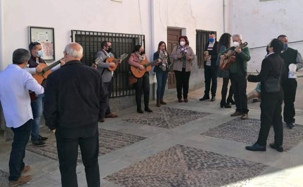 El Baile de las Ánimas vuelve a recorrer las calles de Abla para dar la bienvenida a 2022