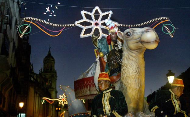 Un centenar de artistas pide cabalgatas de Reyes sin animales