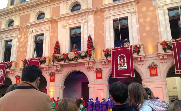 Cabalgata de Almería: así es la visita de los Reyes Magos