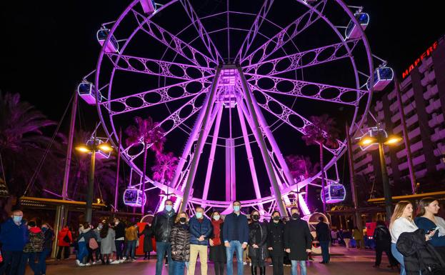 El PSOE suspende al alcalde por una gestión de la Navidad de Almería, «improvisada y apática»