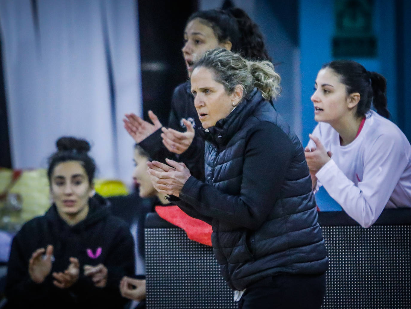 «Ha sido un partido de 10 en lo baloncestístico y de 25 en actitud», presume Piñar