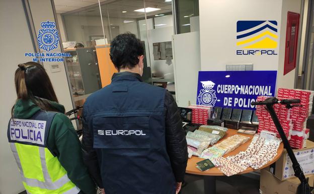 Cae una red de tráfico de migrantes España-Argelia con sede en Almería aprovechada para introducir drogas