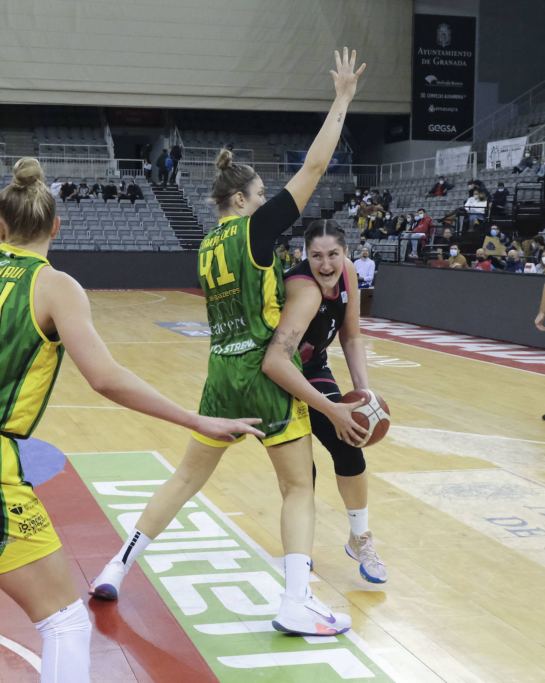 Shannon Coffee se va del Raca