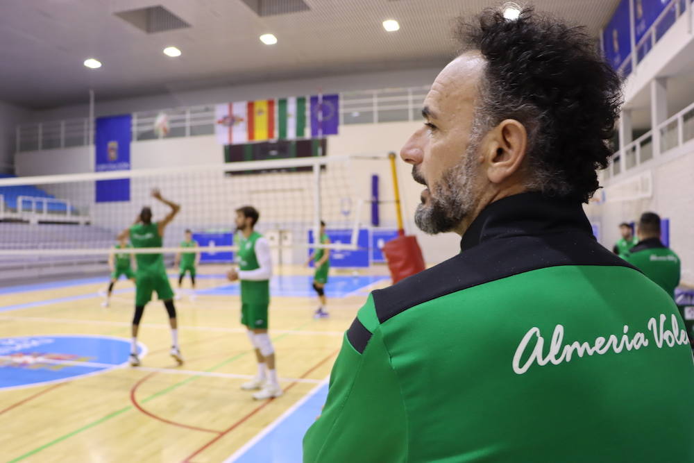 Unicaja Costa de Almería todavía es líder con dos partidos menos