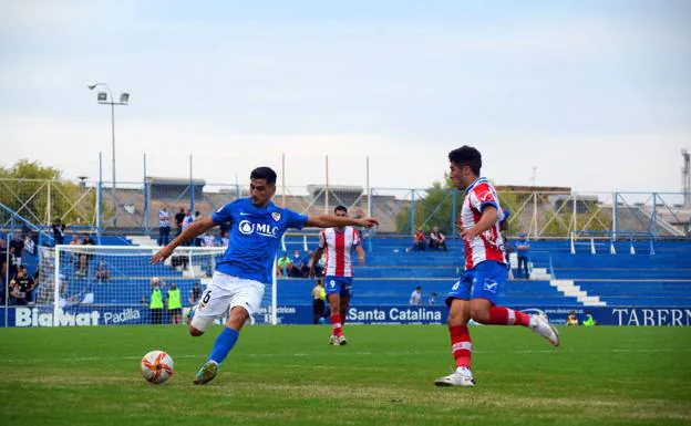 Linares y Castellón vuelven a cruzarse en un partido clave para las dos escuadras