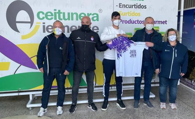 José Carlos y Zacarías podrán jugar hoy con el Real Jaén ante el CF Motril