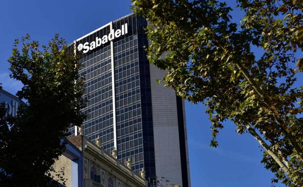 Banco Sabadell ganó 530 millones en 2021