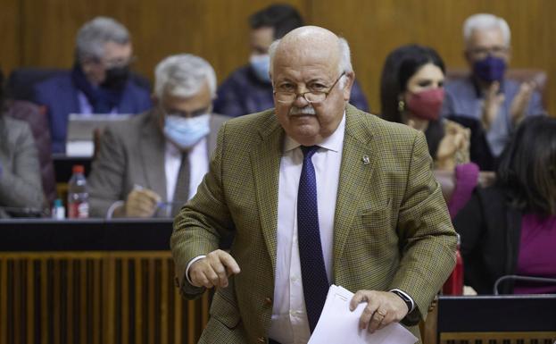 Aguirre dice que Junta es «garante de la sanidad pública, sin triunfalismo»