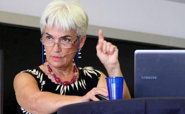 «Estamos cansadas de tweets sin acción, es hora de retomar la agenda feminista»