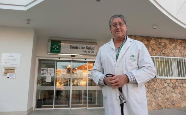 «Vuelvo porque amo ser médico y porque quería devolverle a la sociedad lo que me ha dado»