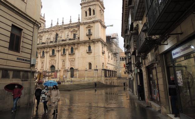 El PP pide al alcalde que exija inversión para el entorno de la Catedral