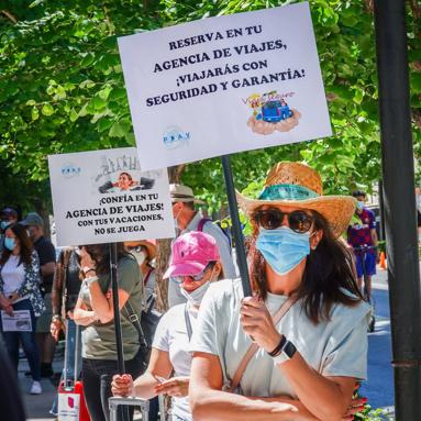 Más de 800 almerienses siguen afectados por un ERTE covid casi dos años después