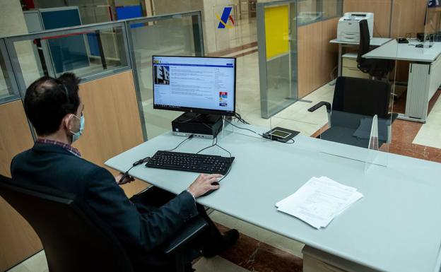 La carta de aviso de Hacienda que van a recibir muchos autónomos y negocios