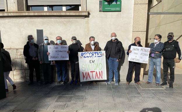 La «falta de médicos deja sin atender» a enfermos de cáncer en Almería