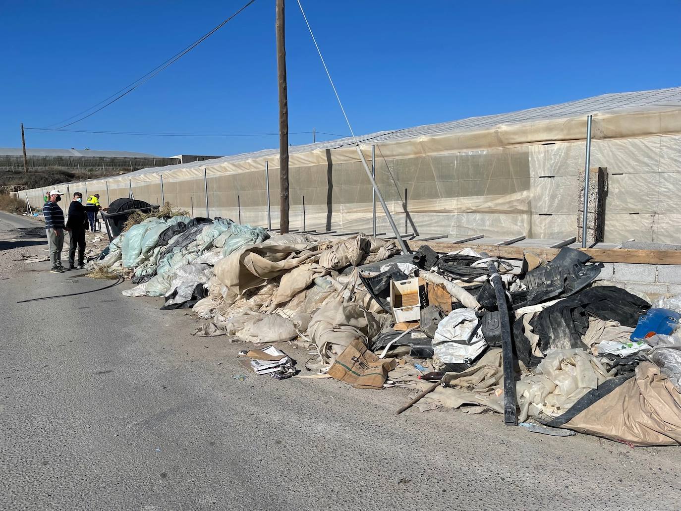 Cs critica «la dejadez» municipal con los vertederos improvisados