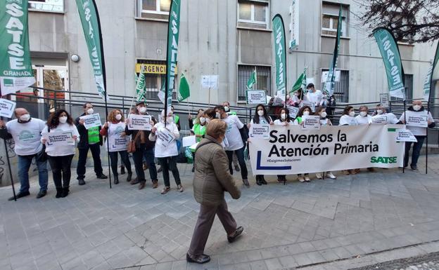 Los enfermeros exigen mejores contratos y menos carga tras llevar «dos años de sufrimiento»