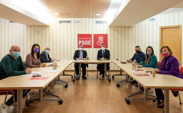 El PSOE de Almería muestra su versión más unida tras las visita de Pedro Sánchez