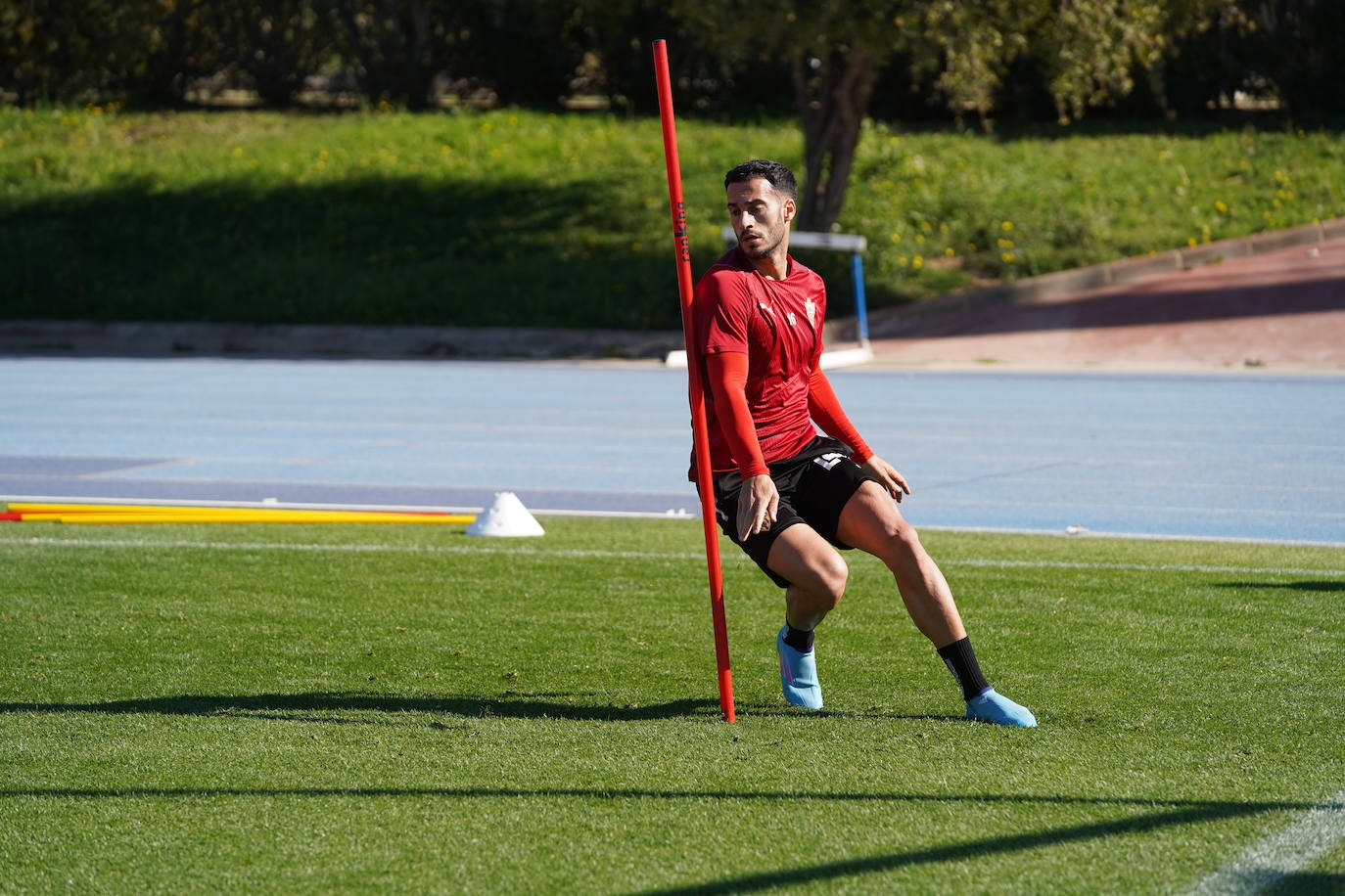 Lazo asegura que en el Almería son más de letras; no se usa la calcuradora