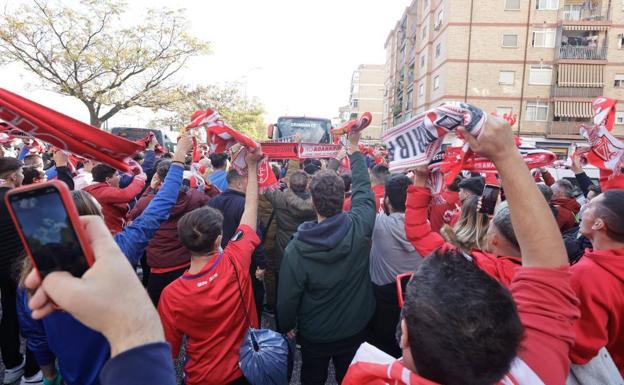 Convocan un recibimiento al Granada antes de medirse al Villarreal