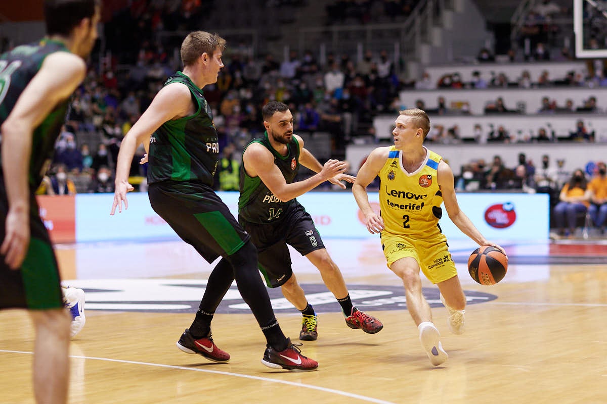 Las mejores imágenes del Joventut - Tenerife