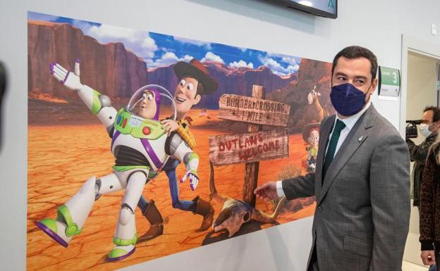 Juanma Moreno reclama unidad al PP y «diálogo, consenso y empatía» para resolver los conflictos