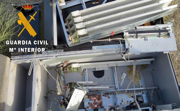 Detenidas a cuatro personas por robos con fuerza en Macael, Olula del Río, Purchena y Tíjola