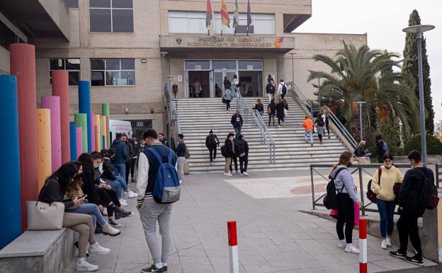 La Universidad plantea cinco proyectos para transformar Granada en una década