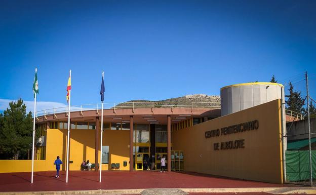 Trasladan a la cárcel de Albolote al asesino confeso de la niña de 14 años de Alcalá la Real