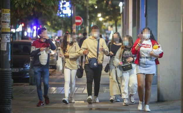 Beber en viviendas de amigos y combinados