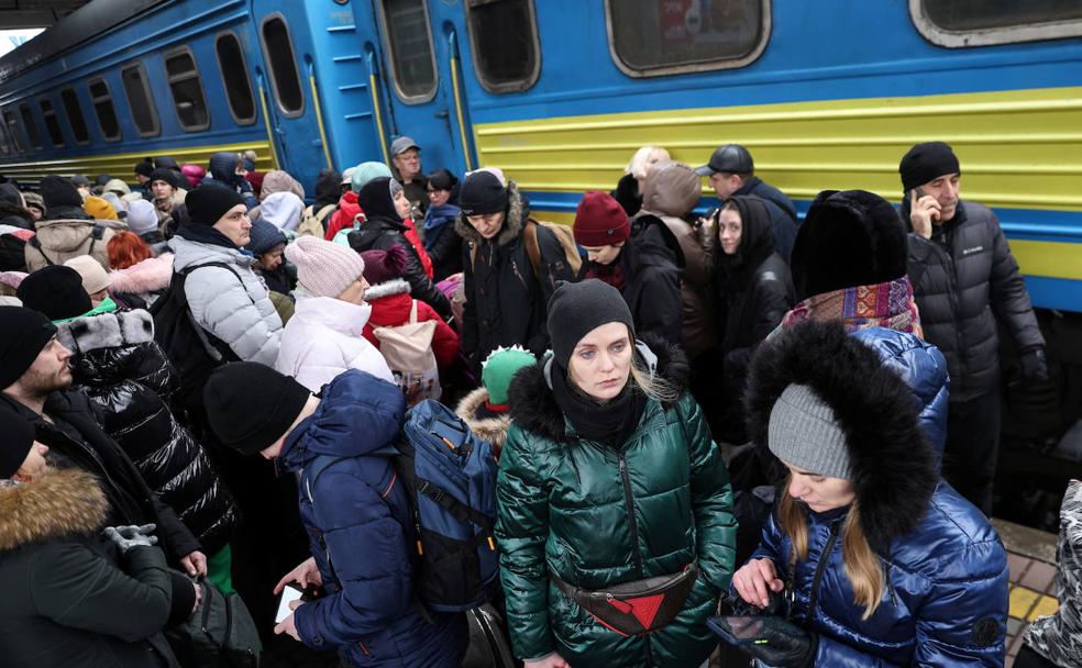 Un tren fantasma hacia las entrañas de la guerra
