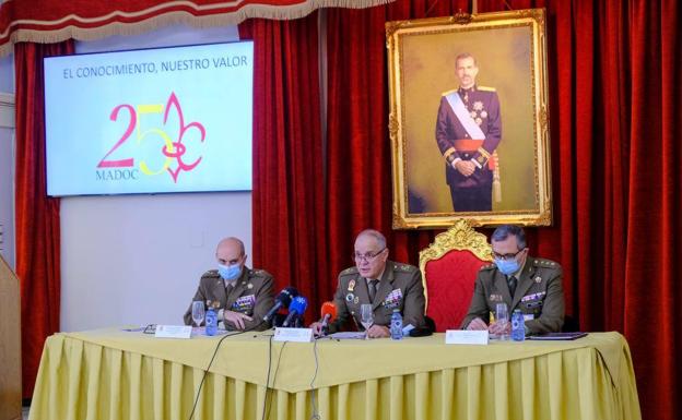El Madoc celebra su 25 aniversario con una exposición, paradas militares, conciertos y conferencias abiertas a todos los granadinos