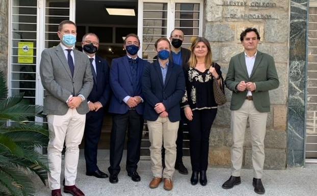 Candidato en 'stand-by'