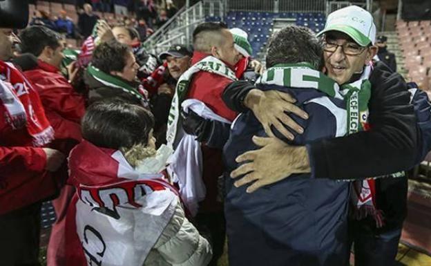 El Granada cede 500 entradas al Elche en el primer partido de vuelta al 100% de aforo