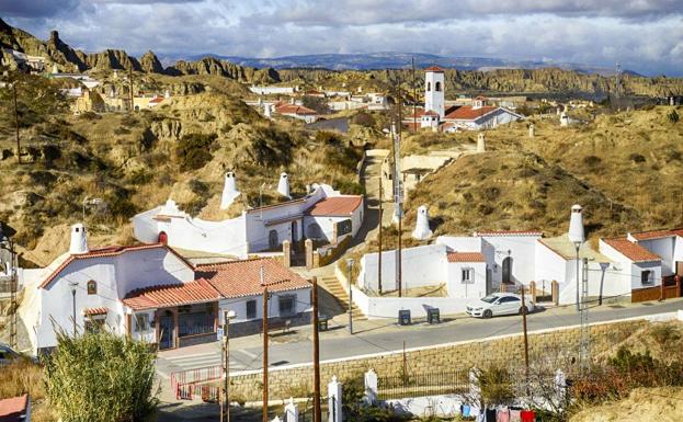 Diez mil casas cueva del norte de Granada podrán 'regularizar' su situación