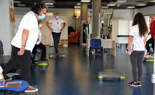 Investigadores de la UGR buscan más voluntarios para un estudio sobre envejecimiento saludable