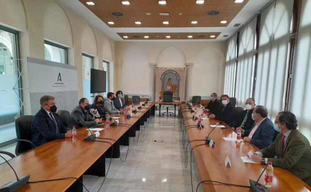 La Costa reivindicará este jueves en Sevilla Rules y sus infraestructuras con el respaldo de la Junta