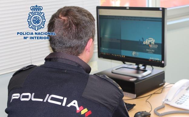 Una cuidadora de dependientes reincidente de Granada roba joyas por valor de 8.000 euros