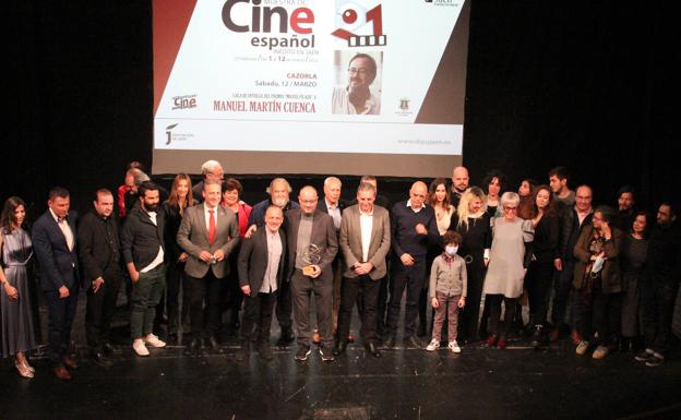 Manuel Martín Cuenca recibe el premio 'Miguel Picazo' de Cine en Cazorla