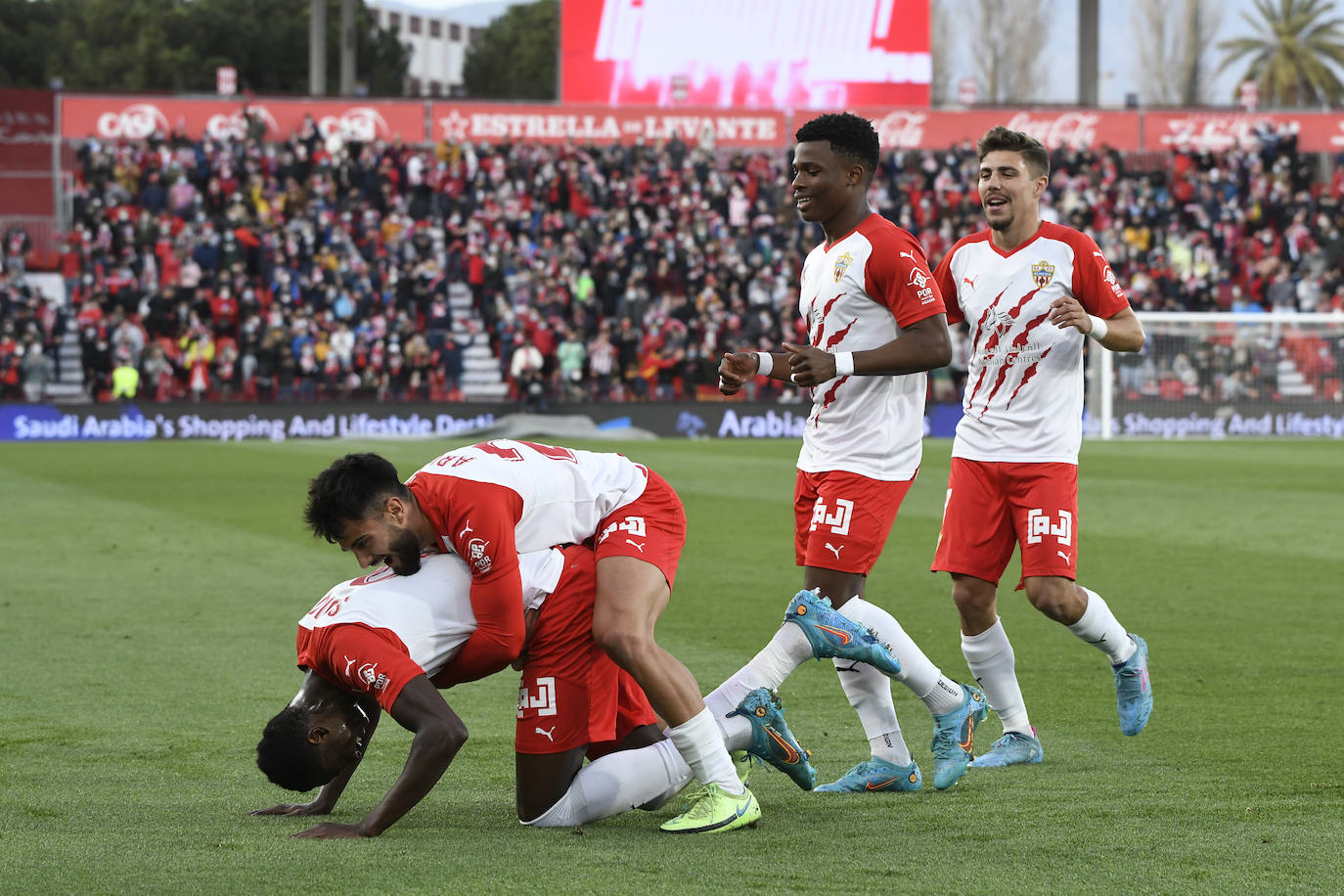 La UD Almería se queda con el mismo límite salarial que en verano