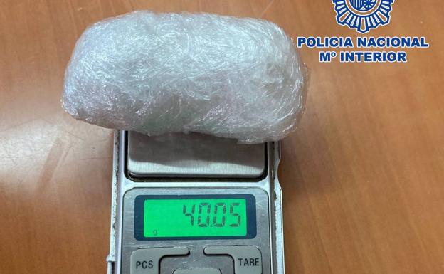 Tres detenidos en operaciones policiales 'antidroga' en Linares