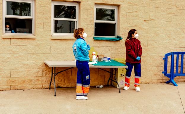 El repunte en la incidencia en Almería no preocupa a Salud «por la baja presión hospitalaria»