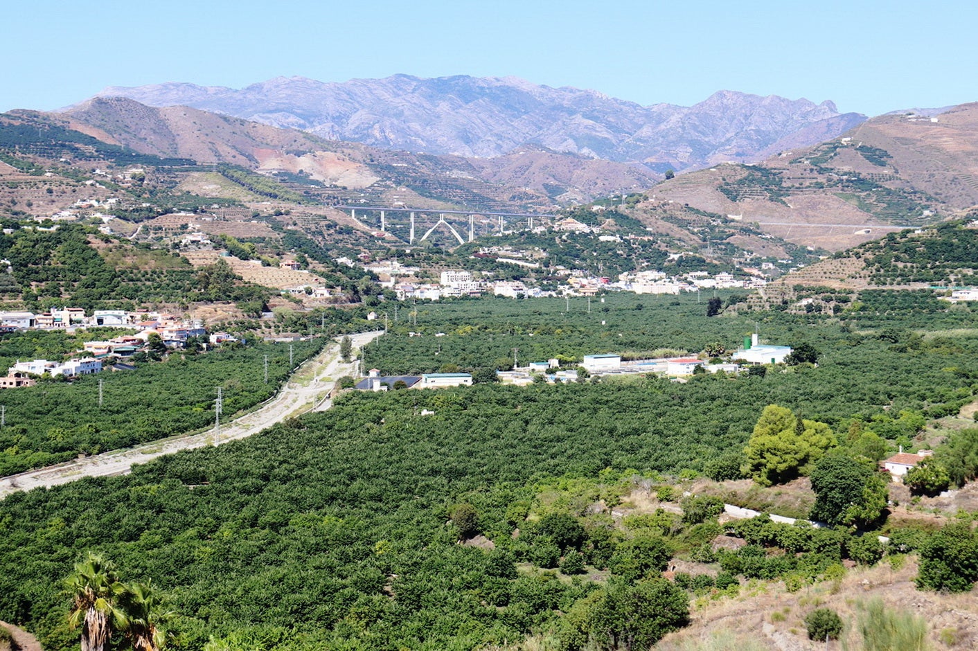 Almuñécar pide autorización a la Junta para verter agua depurada al río Verde y recargar el acuífero