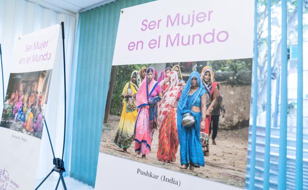 'Ser mujer en el mundo' empieza su ruta por los 103 municipios
